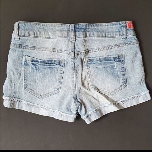 Lei Patriotic Jean Shorts - Picture 7 of 8
